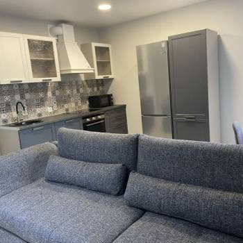 Сдается 2-х комнатная квартира, 65 м²