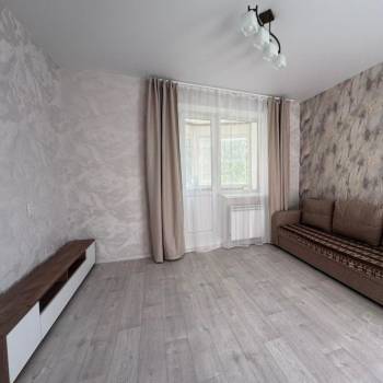 Сдается 1-комнатная квартира, 45 м²