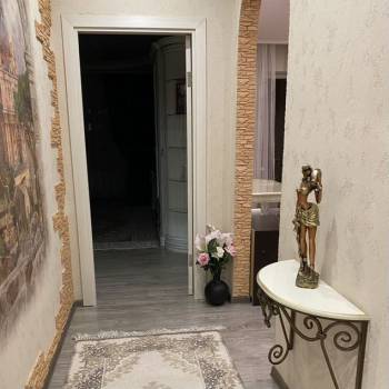 Продается 1-комнатная квартира, 48 м²