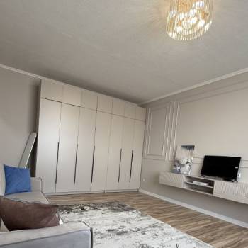 Продается 1-комнатная квартира, 40 м²