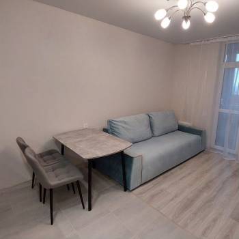 Сдается 2-х комнатная квартира, 42 м²