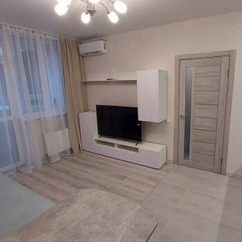 Сдается 2-х комнатная квартира, 42 м²