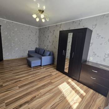 Продается 1-комнатная квартира, 44,3 м²