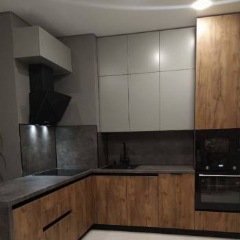 Сдается 1-комнатная квартира, 57 м²