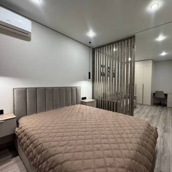 Сдается 1-комнатная квартира, 53 м²