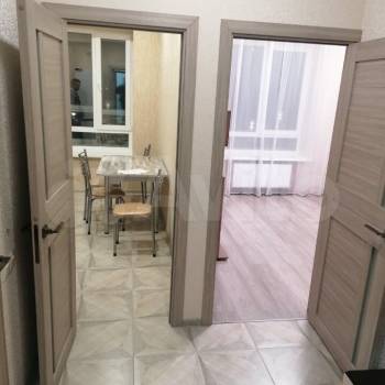 Сдается 1-комнатная квартира, 40 м²