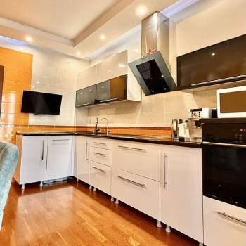 Продается 3-х комнатная квартира, 96 м²