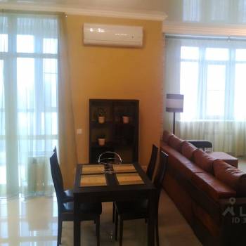 Сдается 1-комнатная квартира, 61,5 м²