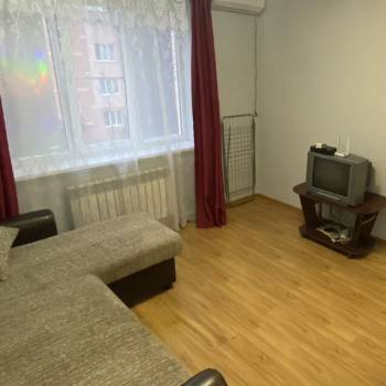 Продается 1-комнатная квартира, 27 м²