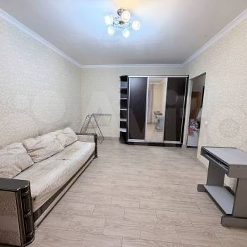 Сдается 1-комнатная квартира, 45 м²