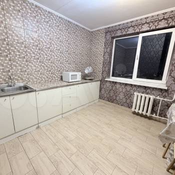 Сдается 1-комнатная квартира, 45 м²