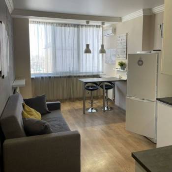 Сдается 1-комнатная квартира, 39 м²