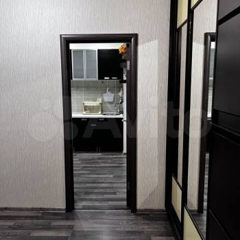 Сдается 1-комнатная квартира, 55 м²