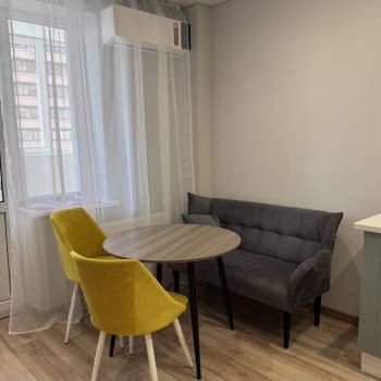 Сдается 1-комнатная квартира, 39 м²