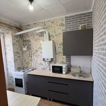 Продается 1-комнатная квартира, 27 м²