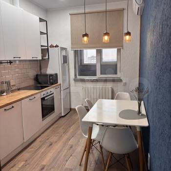 Сдается 1-комнатная квартира, 47,7 м²