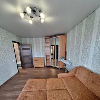 Сдается 1-комнатная квартира, 37 м²