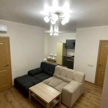 Сдается 1-комнатная квартира, 40 м²