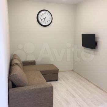 Сдается 1-комнатная квартира, 38 м²