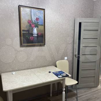 Сдается 1-комнатная квартира, 42 м²