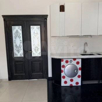 Продается Дом, 180 м²