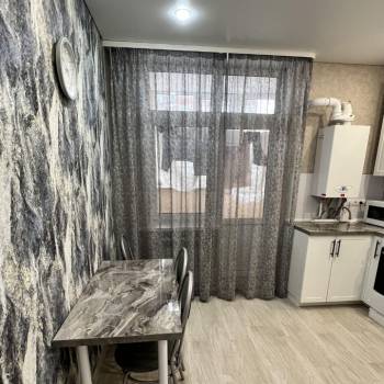 Сдается 1-комнатная квартира, 47,8 м²