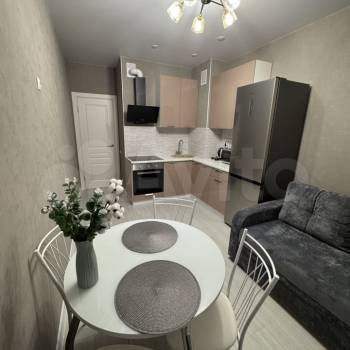 Сдается 1-комнатная квартира, 36,3 м²