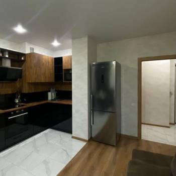 Сдается 1-комнатная квартира, 43 м²