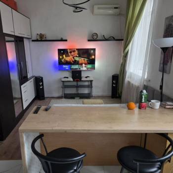 Сдается 1-комнатная квартира, 30 м²