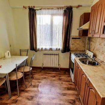 Сдается 1-комнатная квартира, 46 м²