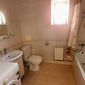 Сдается 1-комнатная квартира, 46 м²