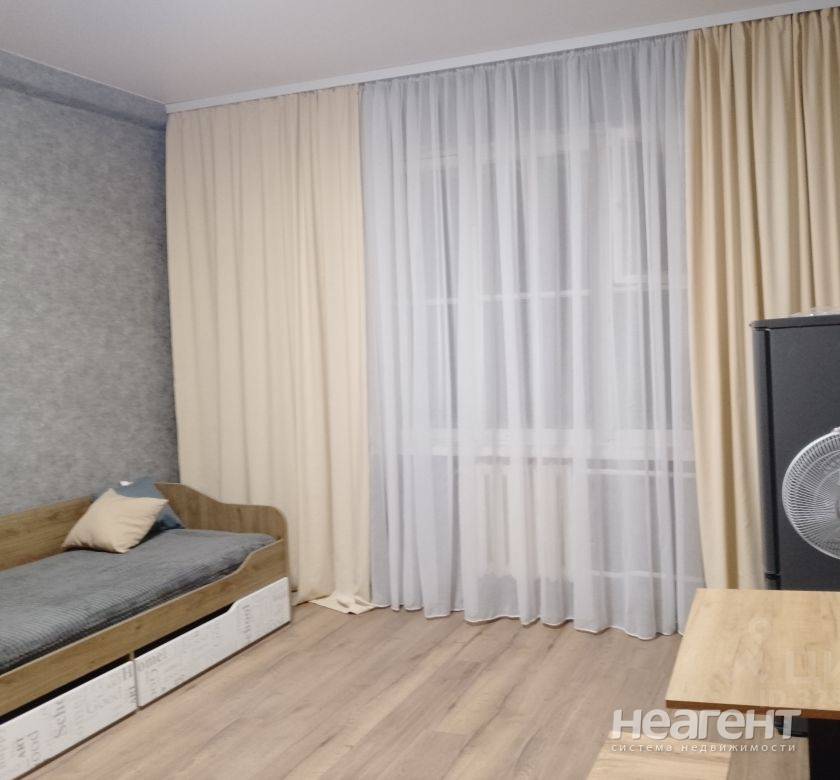 Сдам изолированную комнату, ул. Буйнакская