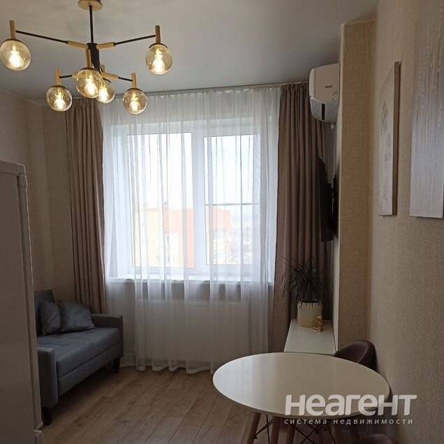 Продаю 1-комн. квартиру, ЖК Аврора, бульвар Комарова