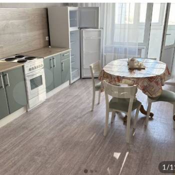 Сдается 2-х комнатная квартира, 61 м²