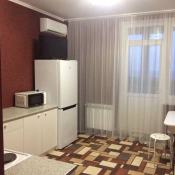 Сдается 1-комнатная квартира, 44 м²