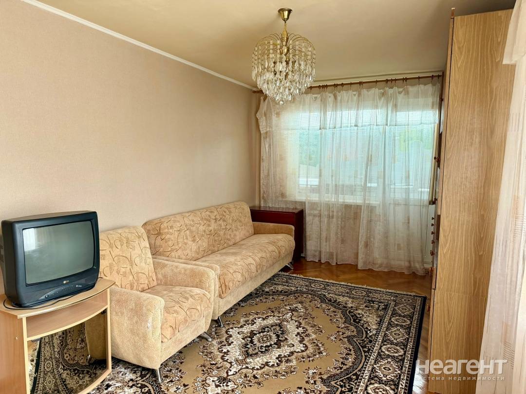 Сдам 3-х к квартиру, Советский (проспект Стачки)