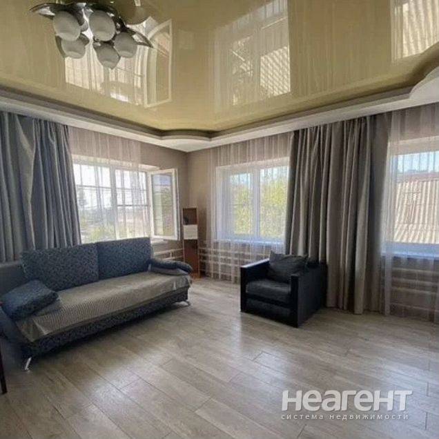 Сдаю дом, Нахичевань, ул. Листопадова