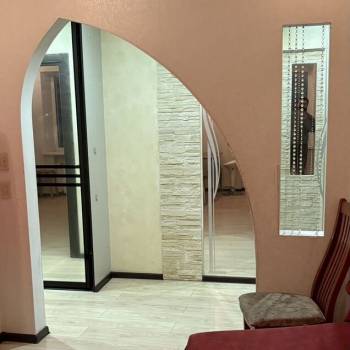 Сдается 1-комнатная квартира, 61 м²