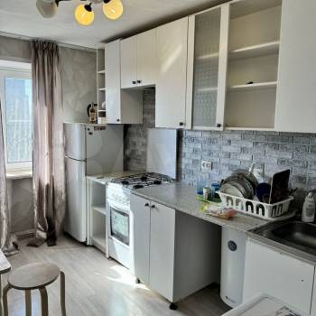 Сдается Многокомнатная квартира, 55 м²