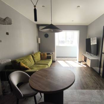 Продается 1-комнатная квартира, 41,7 м²