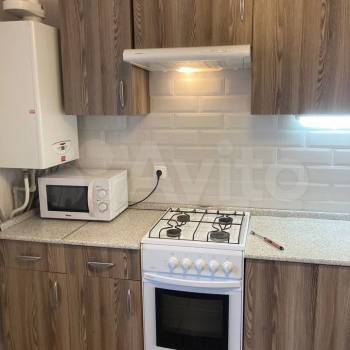 Сдается 1-комнатная квартира, 35 м²