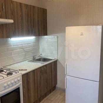 Сдается 1-комнатная квартира, 35 м²