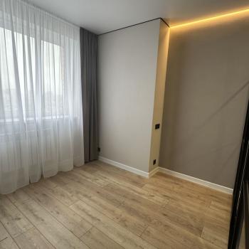 Продается 1-комнатная квартира, 45 м²