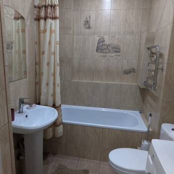 Продается 1-комнатная квартира, 32 м²