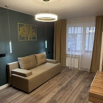 Сдается 1-комнатная квартира, 35 м²
