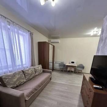 Сдается 1-комнатная квартира, 35 м²