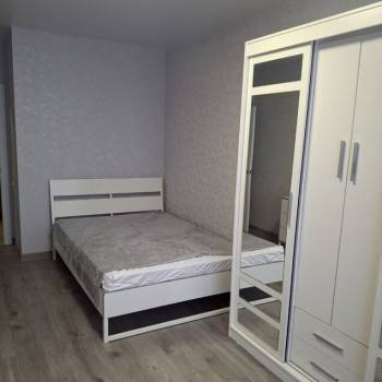 Сдается 1-комнатная квартира, 45 м²