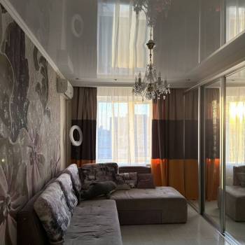 Сдается 2-х комнатная квартира, 60 м²