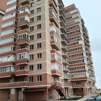 Сдается 1-комнатная квартира, 45 м²