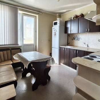 Сдается 1-комнатная квартира, 40 м²